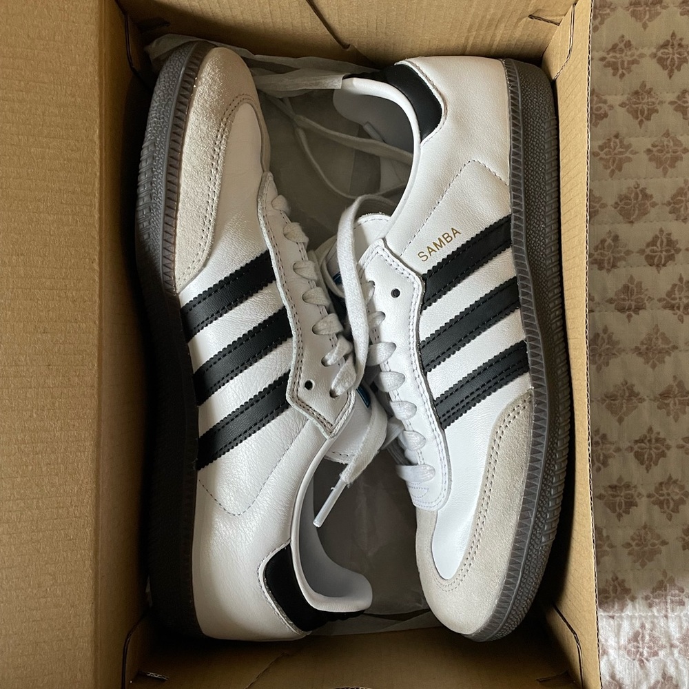 Adidas Sambas